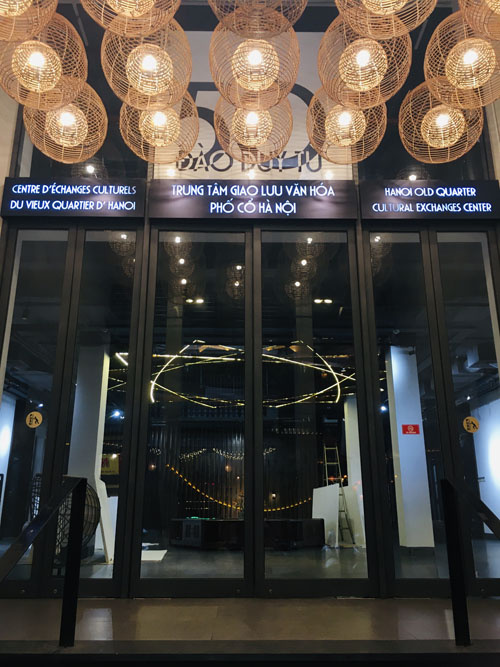 Lạc lối giữa không gian đầy mê hoặc tại 5 Gallery chất nhất Hà Nội hình ảnh 1 lac loi giua khong gian day me hoac tai 5 gallery chat nhat ha noi hinh anh 1