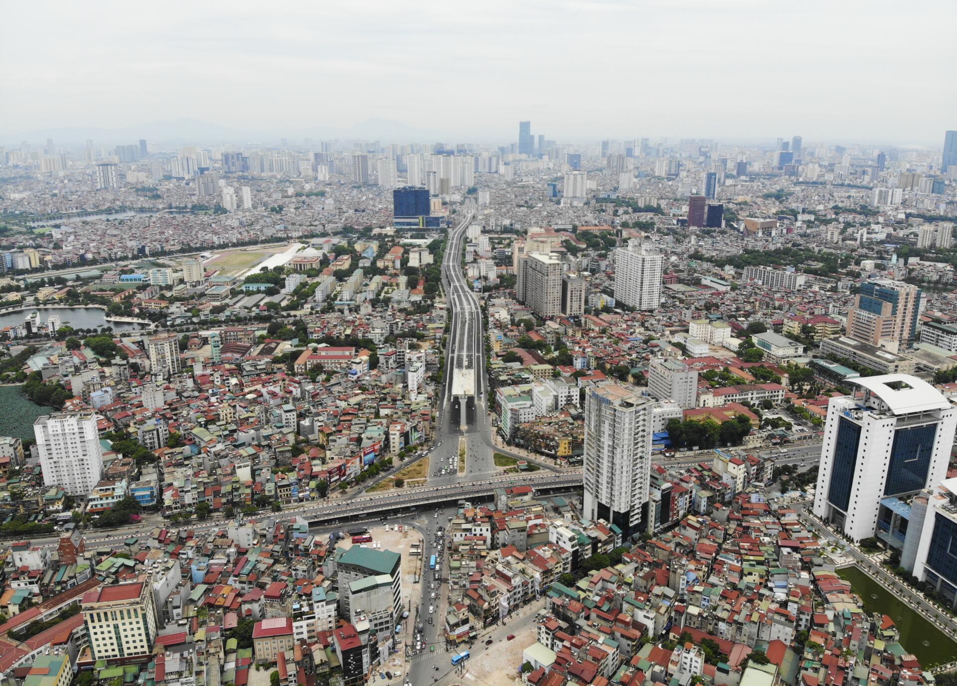 Bất ngờ với diện mạo mới đường vành đai 2 trên cao đoạn Trường Chinh - 1