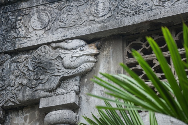 Lăng mộ đá cổ 100 tuổi giữa lòng Hà Nội - 4 Lăng mộ đá cổ 100 tuổi giữa lòng Hà Nội - 4