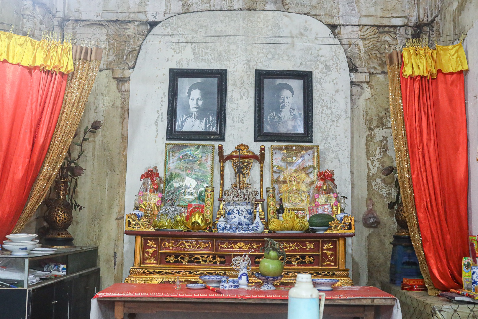 Lăng mộ đá cổ 100 tuổi giữa lòng Hà Nội - 9 Lăng mộ đá cổ 100 tuổi giữa lòng Hà Nội - 9