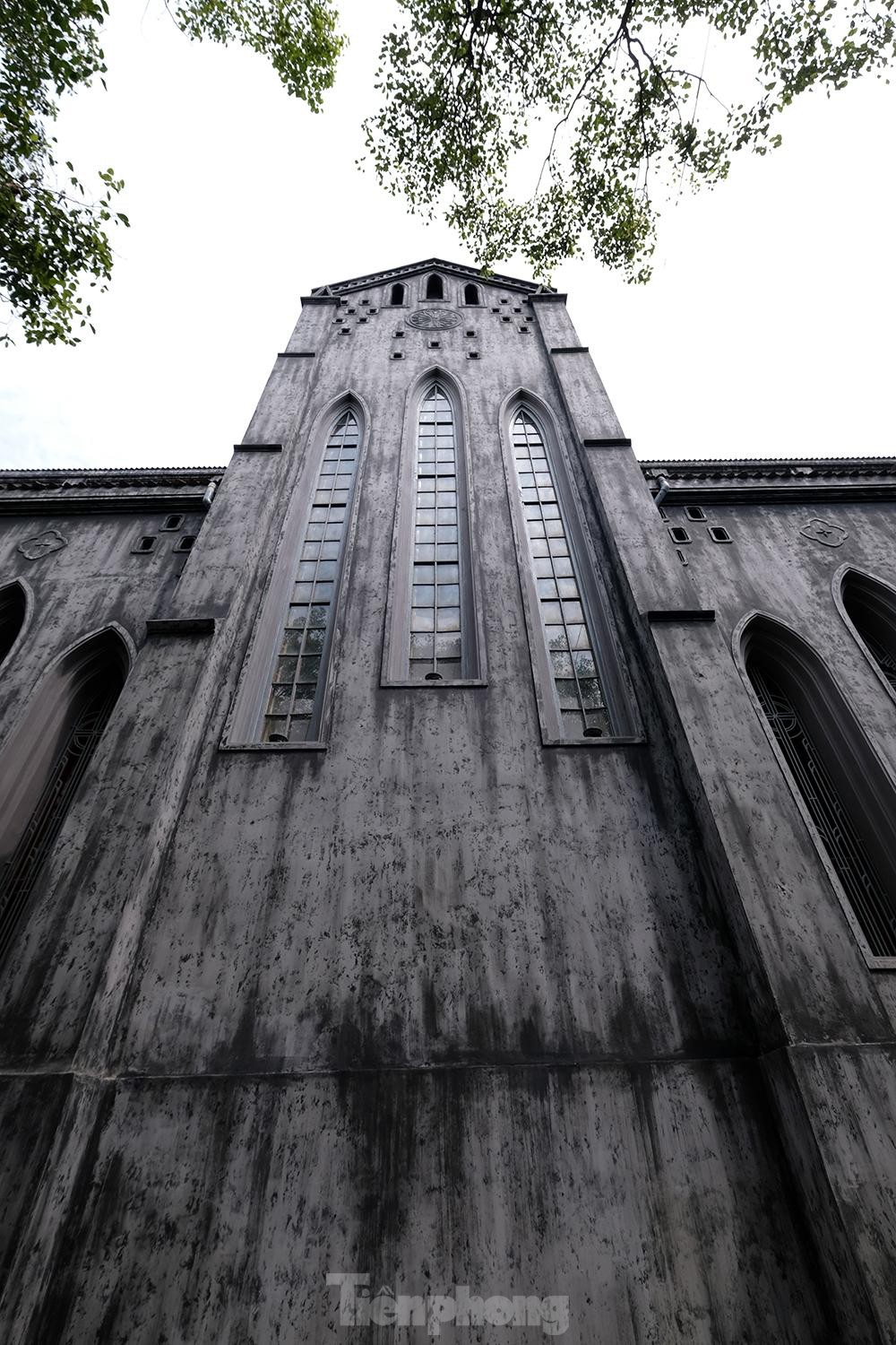 Nhà thờ Lớn Hà Nội trước ngày 'khoác áo mới' ảnh 7