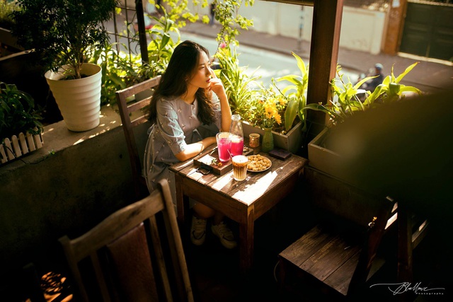 Tìm về Hà Nội xưa cũ bên những quán cà phê cổ - 2