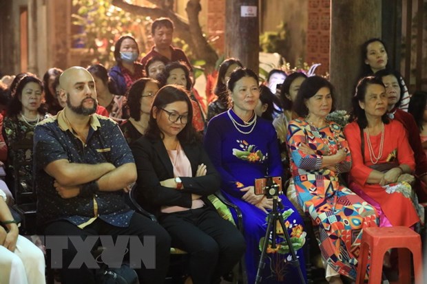 Ha Noi bao ton, phat huy nghe thuat ca tru: Tao suc song lau ben hinh anh 2