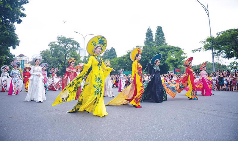 Hà Nội triển khai các sáng kiến gia nhập Mạng lưới các Thành phố Sáng tạo của UNESCO. Ảnh minh họa