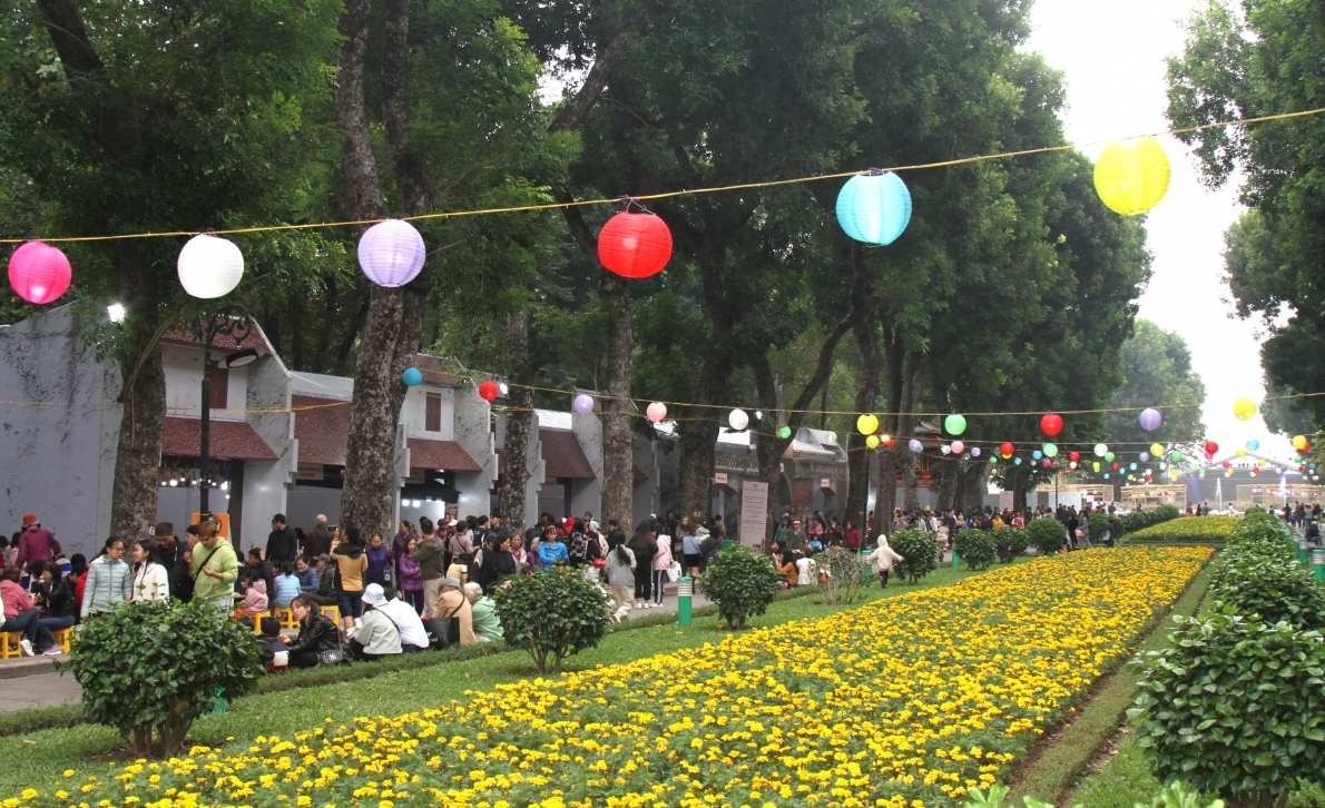 Hàng vạn người dân Thủ đô tham dự và trải nghiệm tại Lễ hội văn hóa ẩm thực Hà Nội năm 2023 Hàng vạn người dân Thủ đô tham dự và trải nghiệm tại Lễ hội văn hóa ẩm thực Hà Nội năm 2023