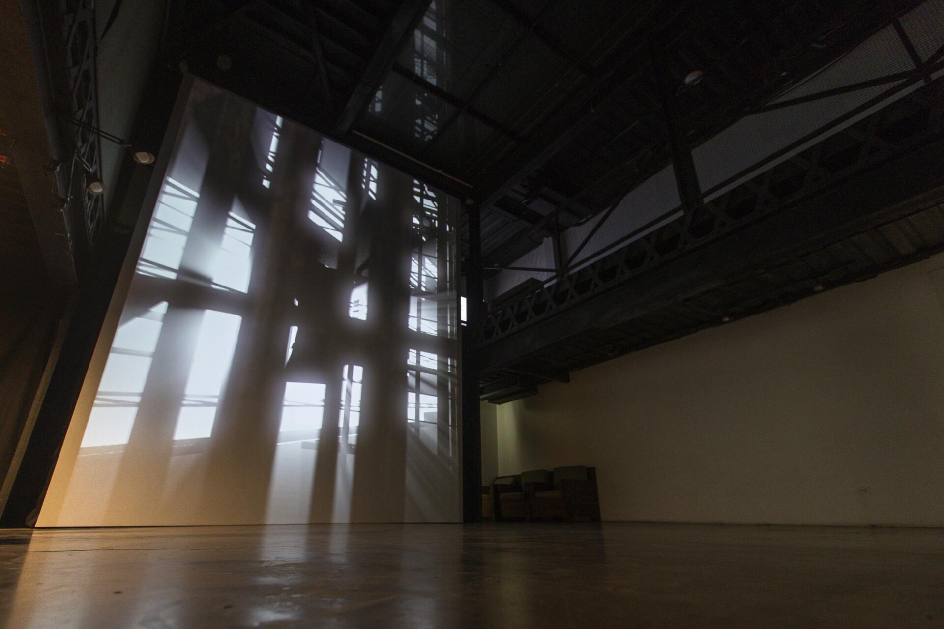 Cảm nhận nỗi nhớ qua triển lãm 'Mô hình phân rã'- Ảnh 4. Cảm nhận nỗi nhớ qua triển lãm 'Mô hình phân rã'- Ảnh 4.