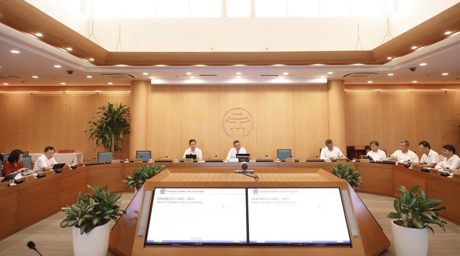 Hà Nội xem xét, thông qua đề án về giao thông thông minh Hà Nội xem xét, thông qua đề án về giao thông thông minh