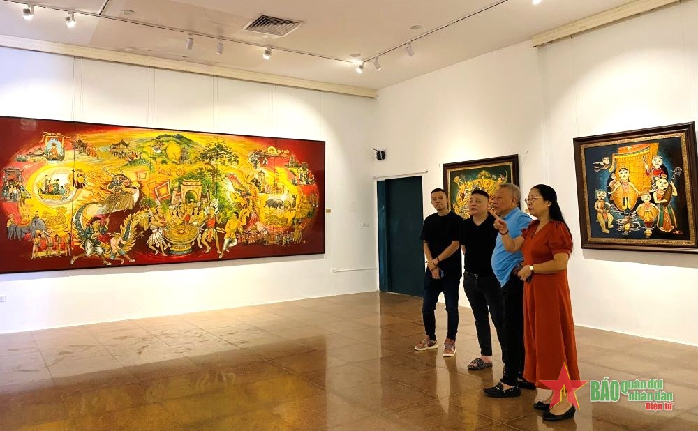 Họa sĩ Hùng Khuynh và hành trình 40 năm tâm huyết, sáng tạo với nghệ thuật sơn mài