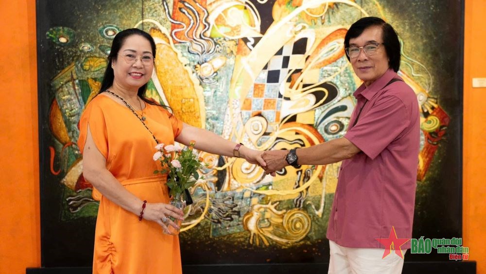 Họa sĩ Hùng Khuynh và hành trình 40 năm tâm huyết, sáng tạo với nghệ thuật sơn mài