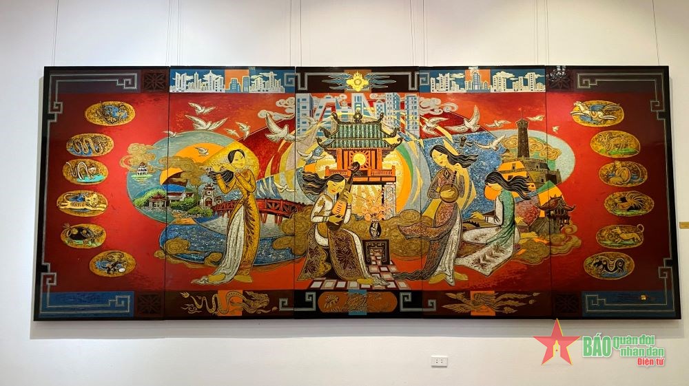 Họa sĩ Hùng Khuynh và hành trình 40 năm tâm huyết, sáng tạo với nghệ thuật sơn mài