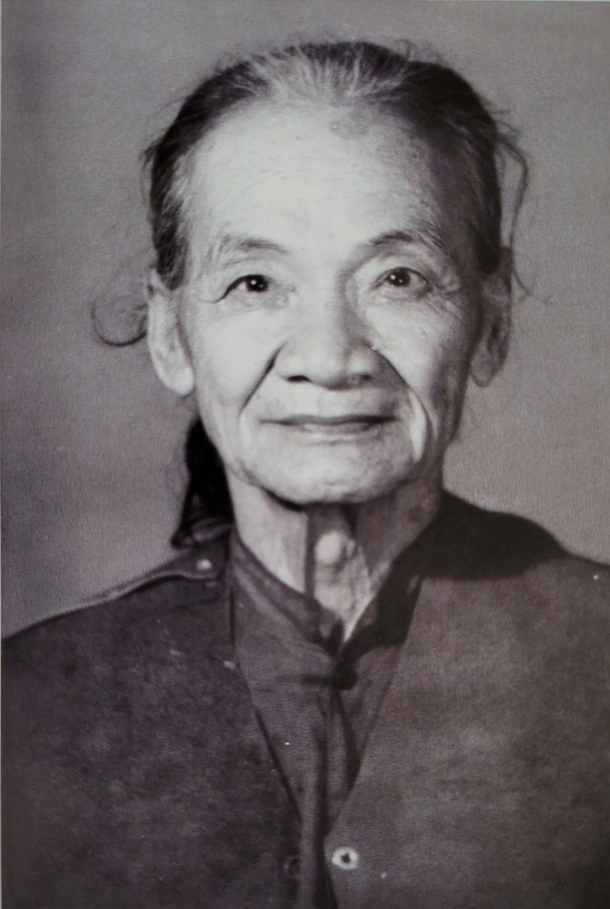 Họa sĩ Trịnh Hữu Ngọc: Thiết kế là nghệ thuật của nếp sống